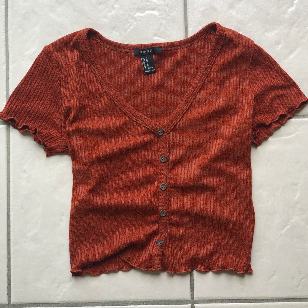 FOREVER 21 Burnt Orange Lettuce Edge Crop Top